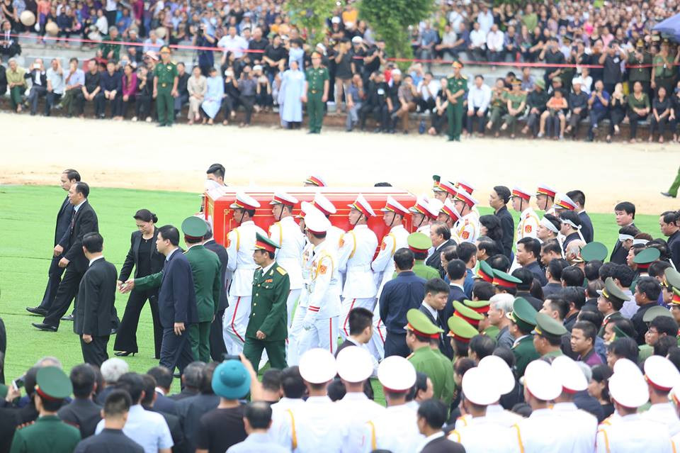 Chủ tịch nước Trần Đại Quang trở về đất mẹ ảnh 22