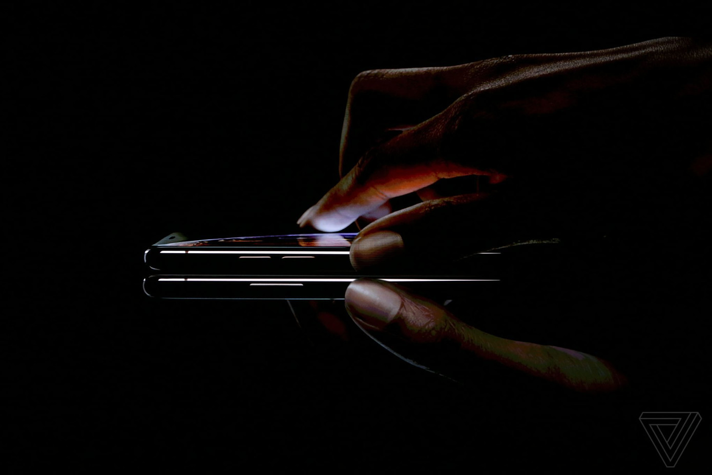 Apple trình làng iPhone Xs, Xs Max hỗ trợ hai sim và iPhone Xr ảnh 49