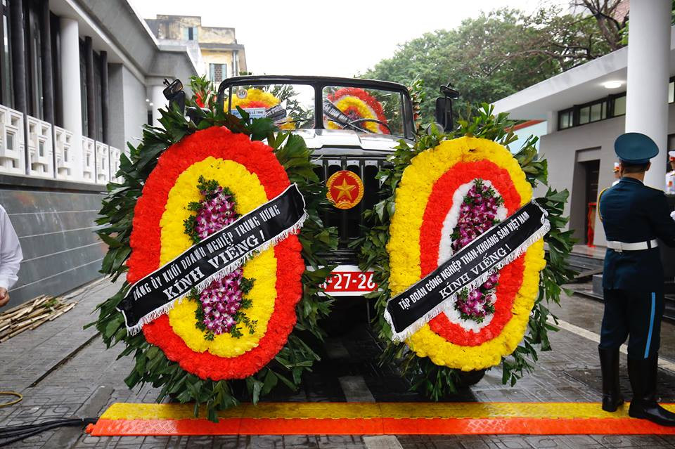 Cỗ linh xa đưa Chủ tịch nước Trần Đại Quang về quê nhà ảnh 65