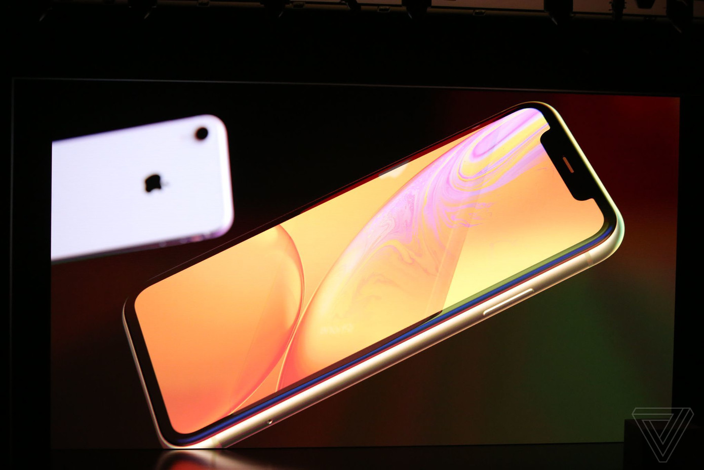 Apple trình làng iPhone Xs, Xs Max hỗ trợ hai sim và iPhone Xr ảnh 17