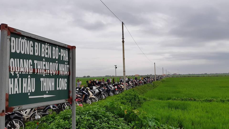 Cỗ linh xa đưa Chủ tịch nước Trần Đại Quang về quê nhà ảnh 15