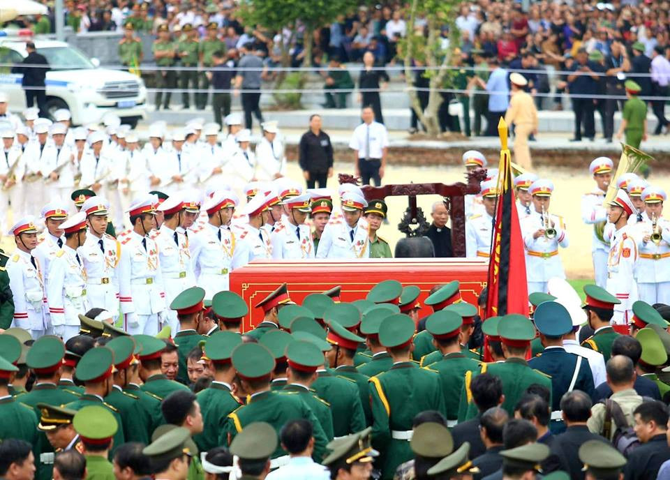 Chủ tịch nước Trần Đại Quang trở về đất mẹ ảnh 24