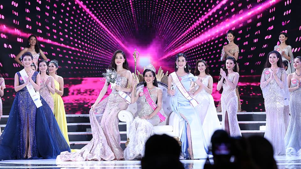 Cô gái 18 tuổi Trần Tiểu Vy đăng quang Hoa hậu Việt Nam 2018 ảnh 1