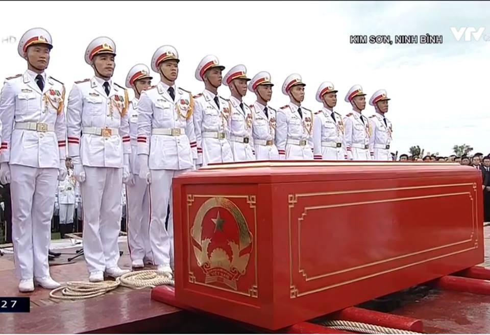 Chủ tịch nước Trần Đại Quang trở về đất mẹ ảnh 12