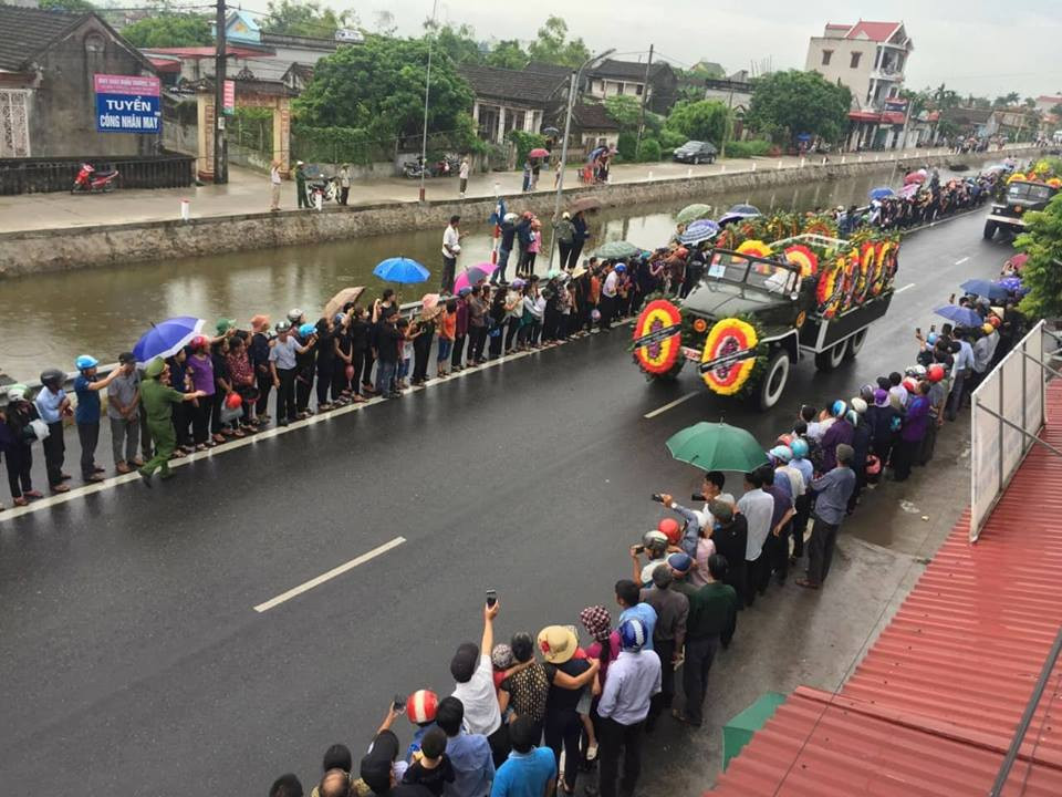 Chủ tịch nước Trần Đại Quang trở về đất mẹ ảnh 49