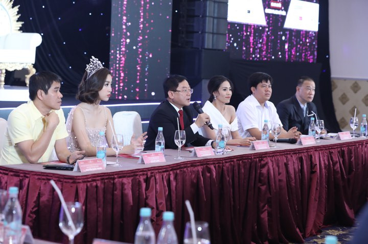 Hé mở 'Ánh sáng' và hình tượng Nữ thần Mặt Trời đêm Chung kết HHVN ảnh 8