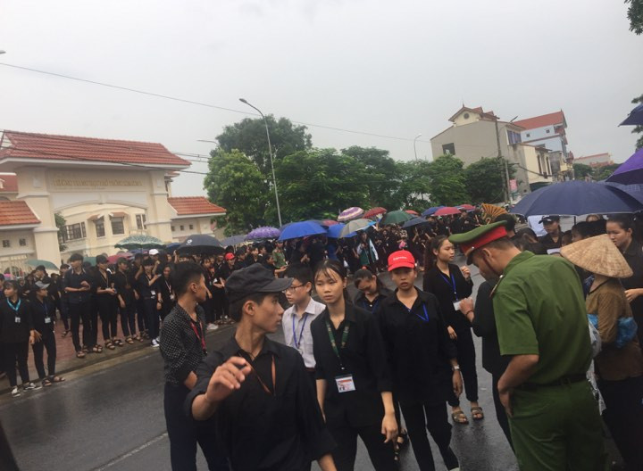 Chủ tịch nước Trần Đại Quang trở về đất mẹ ảnh 63