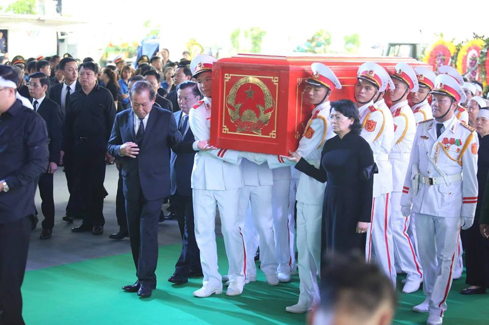 Chủ tịch nước Trần Đại Quang trở về đất mẹ ảnh 42
