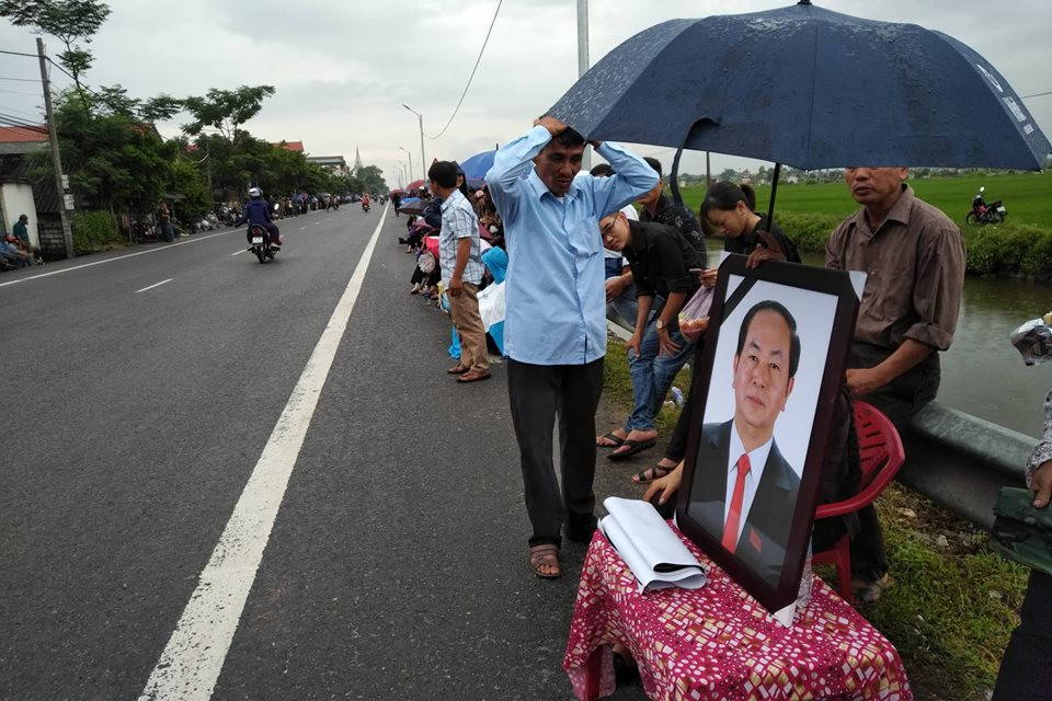 Chủ tịch nước Trần Đại Quang trở về đất mẹ ảnh 70