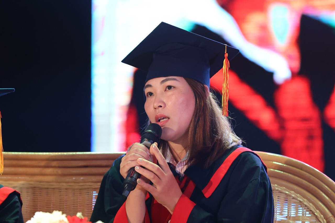 Em Nguyễn Thị Hồng