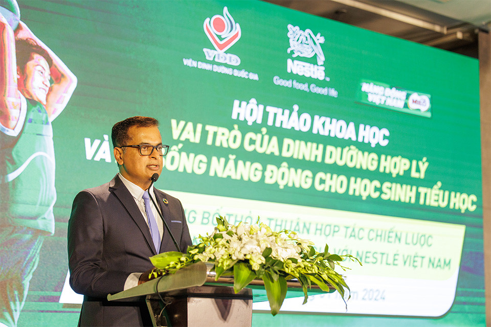 Ông Binu Jacob, Tổng giám đốc Nestlé Việt Nam phát biểu tại sự kiện Ông Binu Jacob, Tổng giám đốc Nestlé Việt Nam phát biểu tại sự kiện