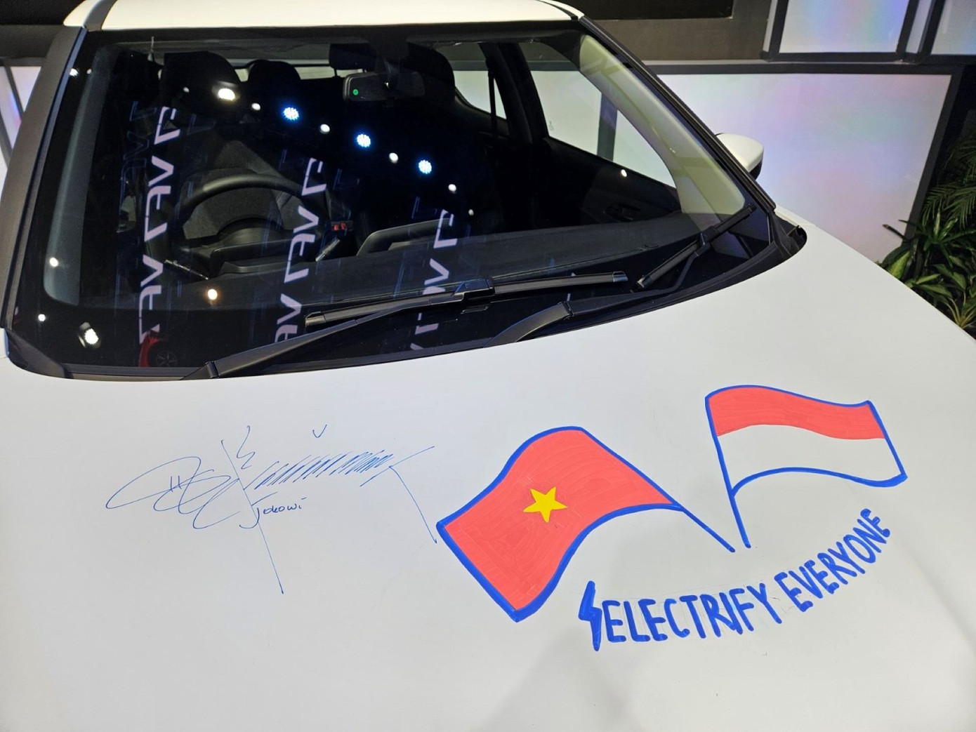 Sự đầu tư của VinFast thúc đẩy giấc mơ điện hóa giao thông của quốc gia đông dân nhất Đông Nam Á