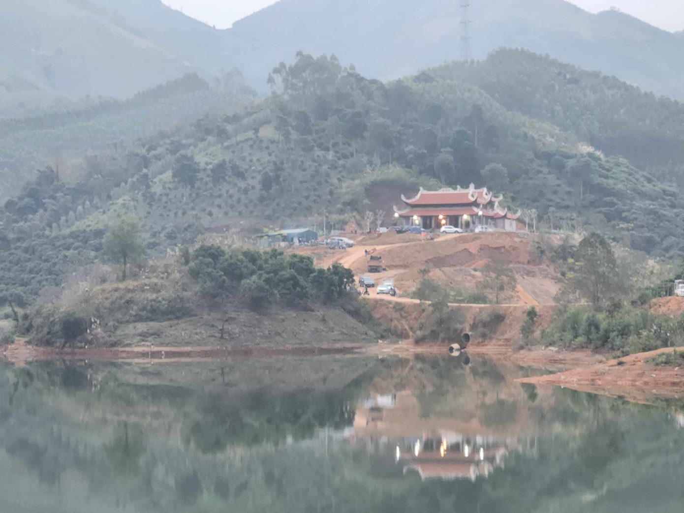 Đền Chi Lăng nằm ở trung tâm Khu di tích lịch sử Chi Lăng. Ảnh: Duy Chiến Đền Chi Lăng nằm ở trung tâm Khu di tích lịch sử Chi Lăng. Ảnh: Duy Chiến