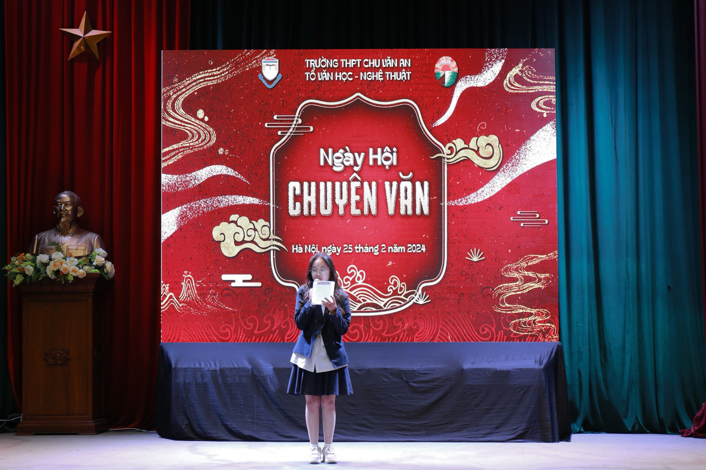 Ngày hội Chuyên Văn