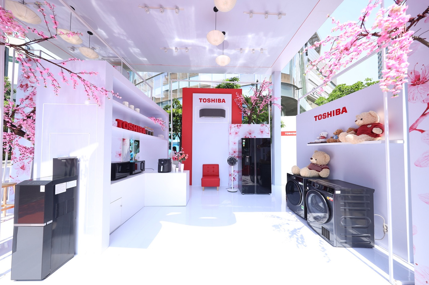 Không gian trải nghiệm hiện đại của Trạm Tết Thịnh