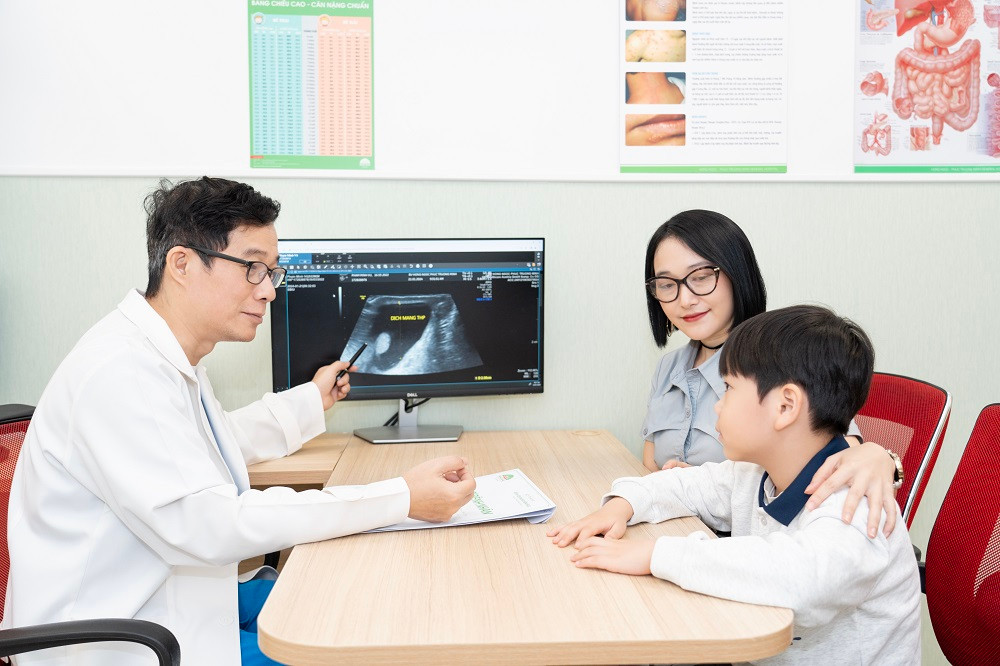 Khoa Nam học và Phẫu thuật tiết niệu bệnh viện Hồng Ngọc ưu tiên sử dụng các phương pháp hiện đại, ít xâm lấn như cắt bao đầu quy bằng laser,... Khoa Nam học và Phẫu thuật tiết niệu bệnh viện Hồng Ngọc ưu tiên sử dụng các phương pháp hiện đại, ít xâm lấn như cắt bao đầu quy bằng laser,...