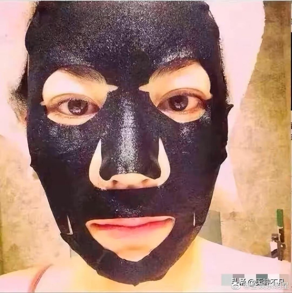 Tạ Đình Phong và Vương Phi vẫn mặn nồng. Ảnh: HK01. Tạ Đình Phong và Vương Phi vẫn mặn nồng. Ảnh: HK01.