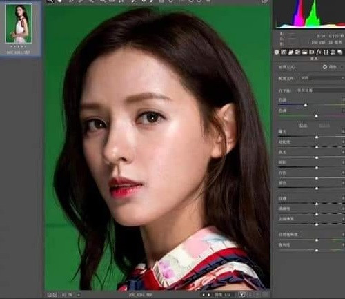 Phạm Băng Băng, Dương Mịch, Angelababy, Trương Dư Hi được khen ngợi ảnh thô cũng đẹp nổi bật. Phạm Băng Băng, Dương Mịch, Angelababy, Trương Dư Hi được khen ngợi ảnh thô cũng đẹp nổi bật.