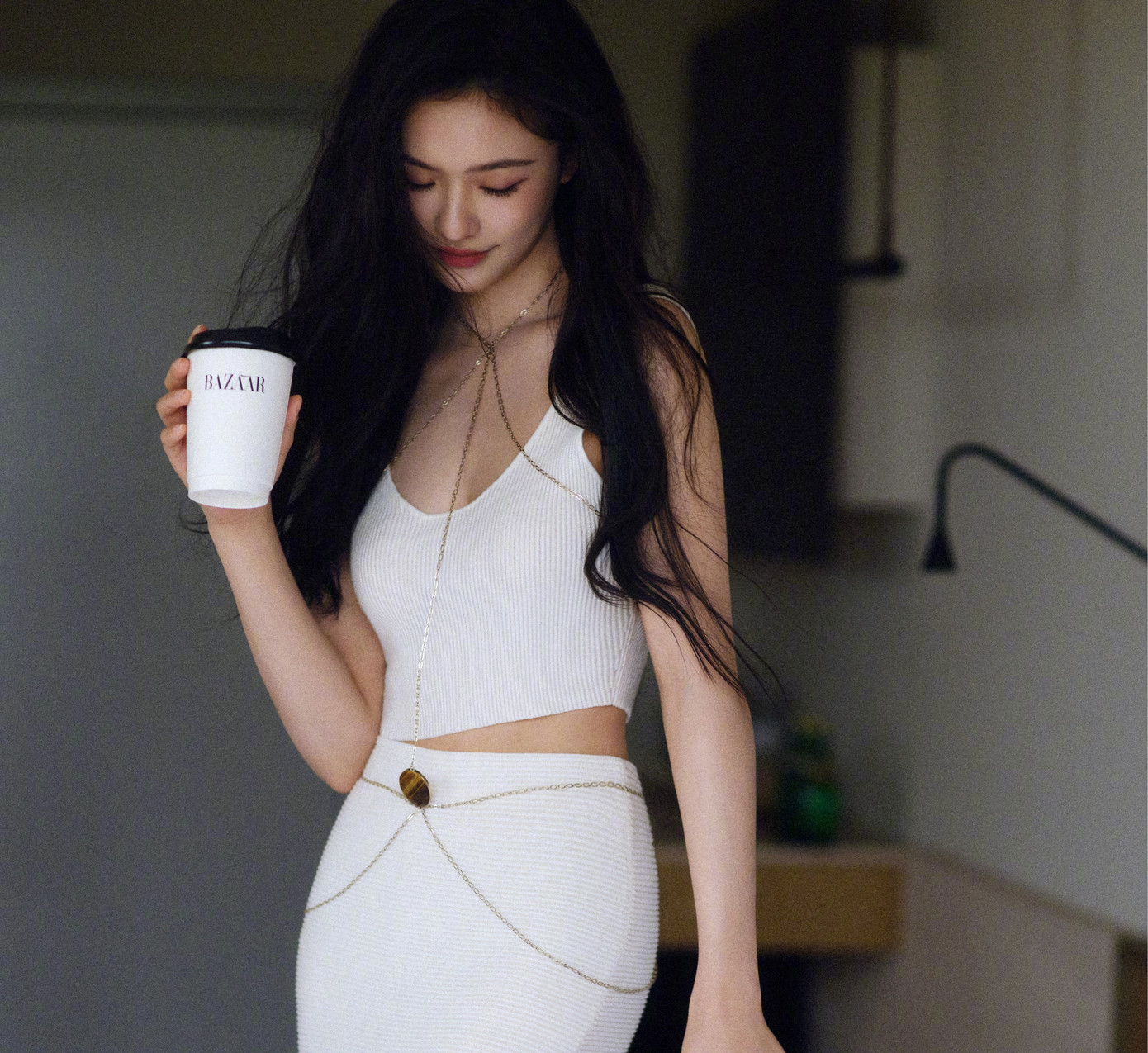 Hiện tại, ngoài đóng phim, Lâm Duẫn còn livestream giới thiệu sản phẩm trên trang cá nhân, chụp ảnh tạp chí, quay quảng cáo. Nữ diễn viên đã rời khỏi công ty của Châu Tinh Trì hồi tháng 3, tuy nhiên mối quan hệ giữa cô và vua hài Hong Kong vẫn tốt. Từ khi được Châu Tinh Trì phát hiện, không năm nào Lâm Duẫn không gửi lời chúc mừng sinh nhật ông. Bên cạnh đó, Lâm Duẫn tiết lộ Mỹ nhân ngư phần 2 đã quay xong, nhưng chưa hoàn tất phần hậu kỳ. Hiện tại, ngoài đóng phim, Lâm Duẫn còn livestream giới thiệu sản phẩm trên trang cá nhân, chụp ảnh tạp chí, quay quảng cáo. Nữ diễn viên đã rời khỏi công ty của Châu Tinh Trì hồi tháng 3, tuy nhiên mối quan hệ giữa cô và vua hài Hong Kong vẫn tốt. Từ khi được Châu Tinh Trì phát hiện, không năm nào Lâm Duẫn không gửi lời chúc mừng sinh nhật ông. Bên cạnh đó, Lâm Duẫn tiết lộ Mỹ nhân ngư phần 2 đã quay xong, nhưng chưa hoàn tất phần hậu kỳ.