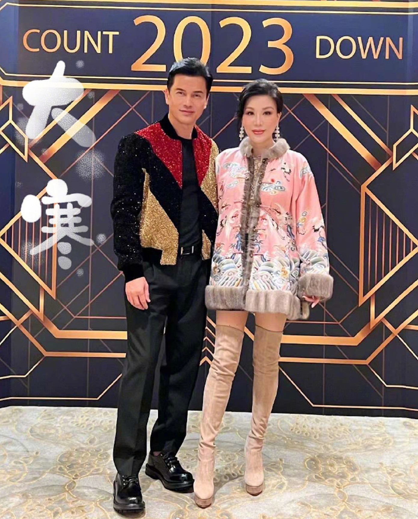 Lữ Lương Vỹ sống sung túc nhờ khối tài sản hàng trăm triệu USD.