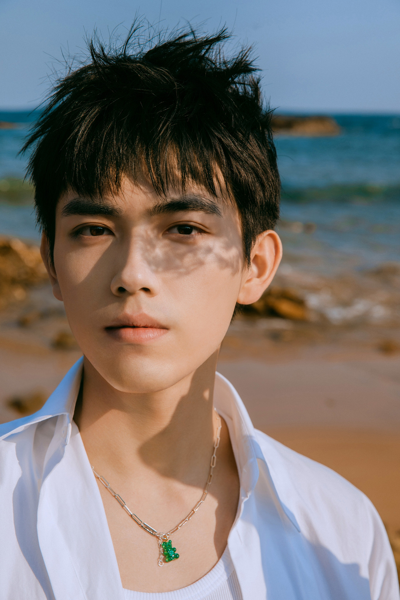 Nam diễn viên chịu ảnh hưởng danh tiếng vì bê bối tình ái. Nam diễn viên chịu ảnh hưởng danh tiếng vì bê bối tình ái.