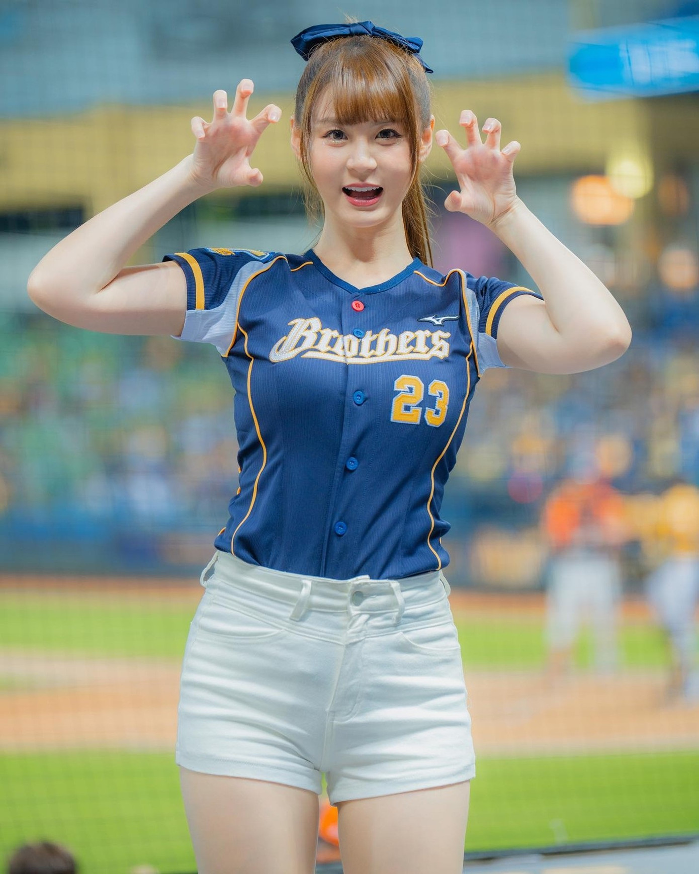 Hồ Hinh Nghi và Hoàng Vân Hâm là hai cô gái dám đứng ra tố cáo Hứa Kiệt Huy.