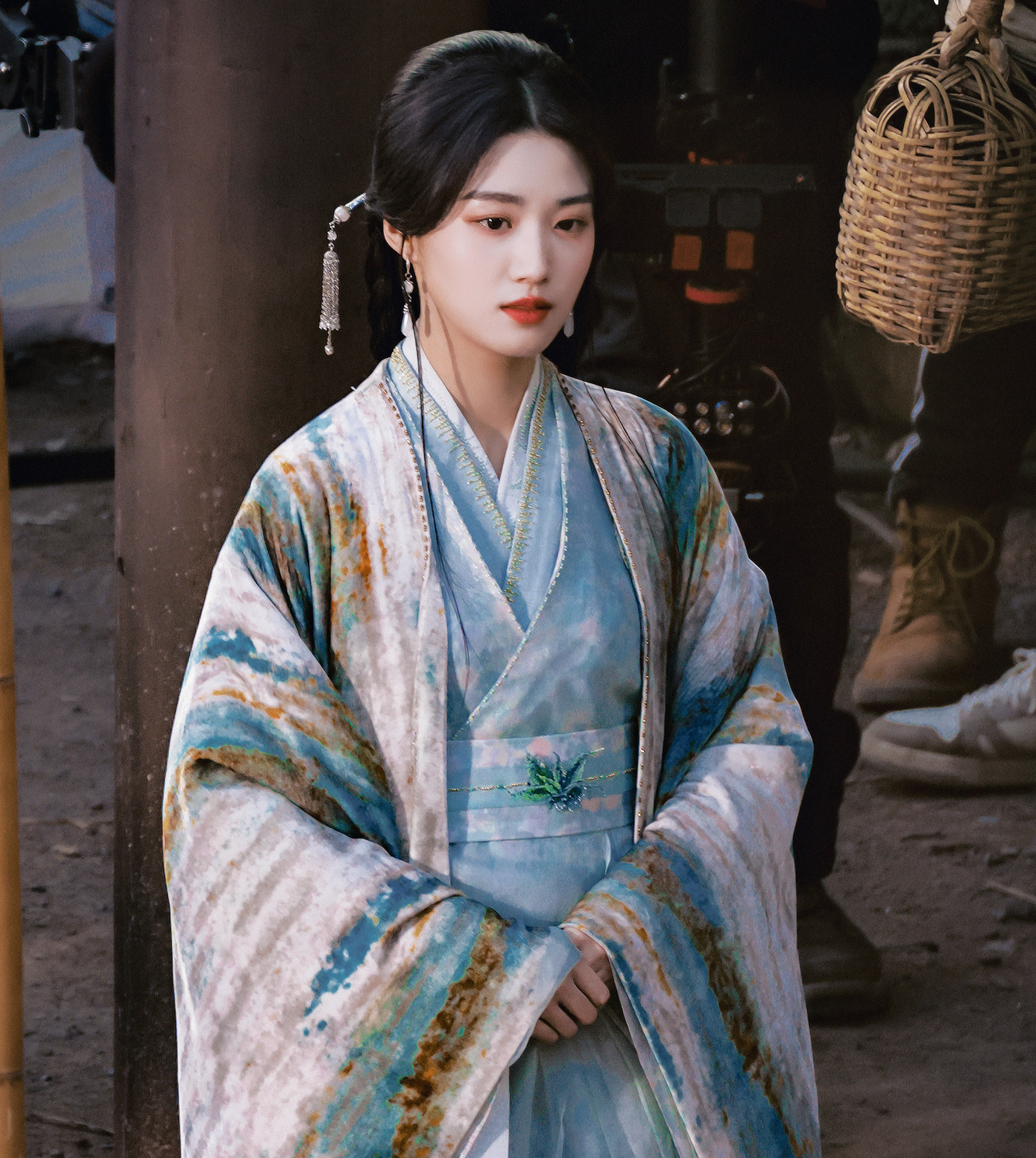 Thượng Quan Thiển của Lư Dục Hiểu là nhân vật khiến khán giả day dứt mãi dù phim đã kết thúc. Thượng Quan Thiển của Lư Dục Hiểu là nhân vật khiến khán giả day dứt mãi dù phim đã kết thúc.