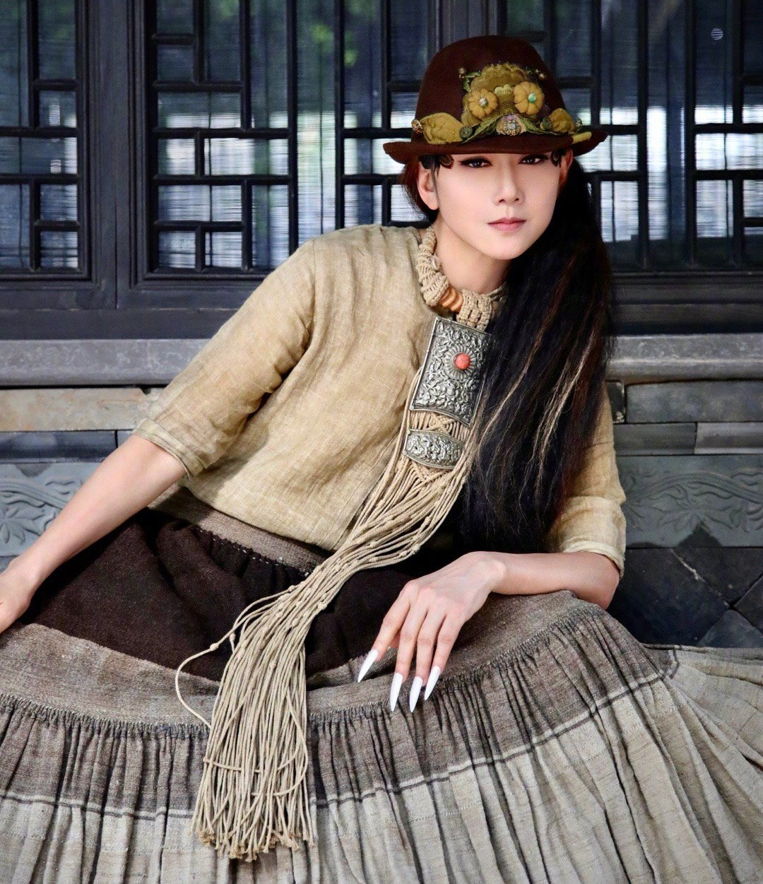 Dương Lệ Bình khẳng định các động tác trên sân khấu mô tả lại quá trình &quot;âm dương song tu&quot;.