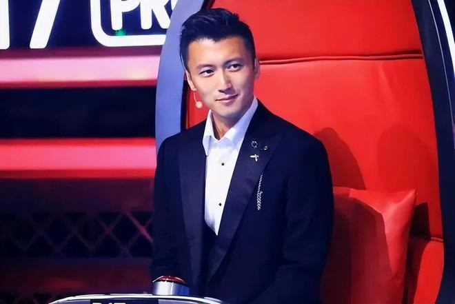 Tạ Đình Phong thành công ở nhiều lĩnh vực âm nhạc, phim ảnh, kinh doanh, đầu tư. Tạ Đình Phong thành công ở nhiều lĩnh vực âm nhạc, phim ảnh, kinh doanh, đầu tư.