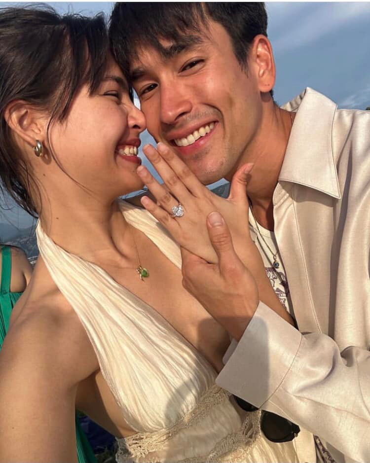 Nadech và Yaya xác định về chung một nhà sau 12 năm yêu nhau.
