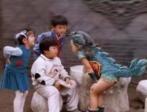 Trần Thần vai Bối Bối trong Tiểu Long Nhân đột ngột qua đời. Trần Thần vai Bối Bối trong Tiểu Long Nhân đột ngột qua đời.