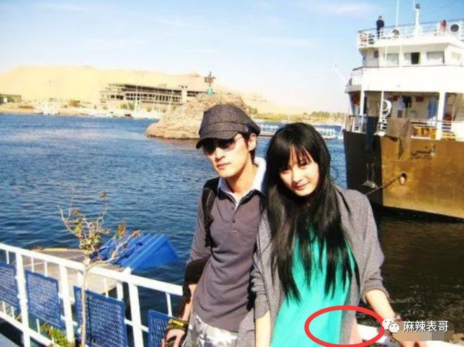 Hồ Ca và Dương Mịch vướng tin hẹn hò sau khi hợp tác trong Tiên kiếm kỳ hiệp 3.