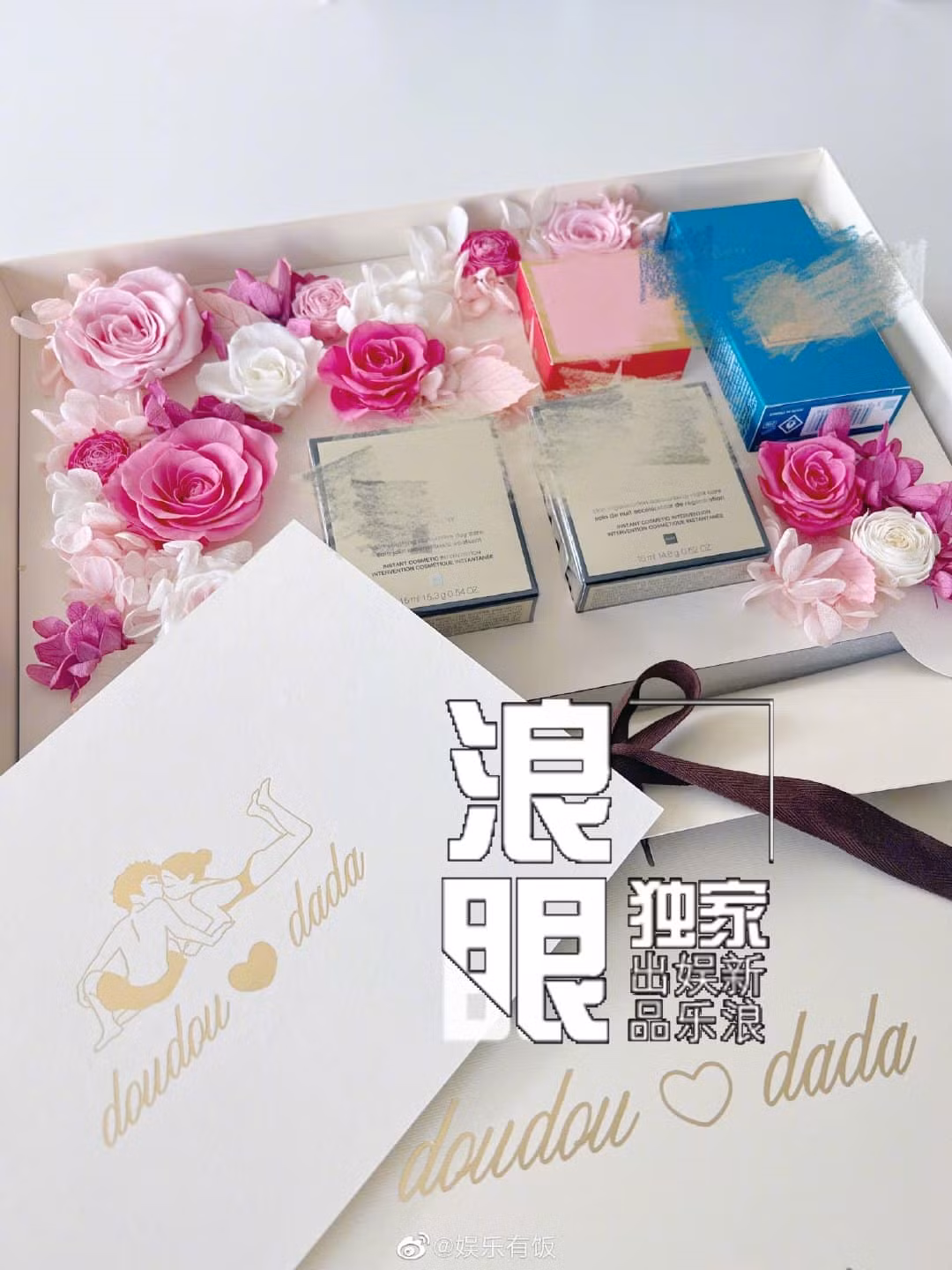 Quà cưới cho khách và khung cảnh tuyệt đẹp - nơi tổ chức hôn lễ của Hà Siêu Liên và tài tử Sở Kiều truyện. Quà cưới cho khách và khung cảnh tuyệt đẹp - nơi tổ chức hôn lễ của Hà Siêu Liên và tài tử Sở Kiều truyện.
