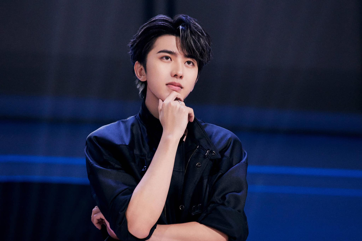 Sau 8 ngày im lặng, Thái Từ Khôn mới lên tiếng về scandal. Nam ca sĩ phủ nhận có quan hệ tình dục với trẻ vị thành niên.