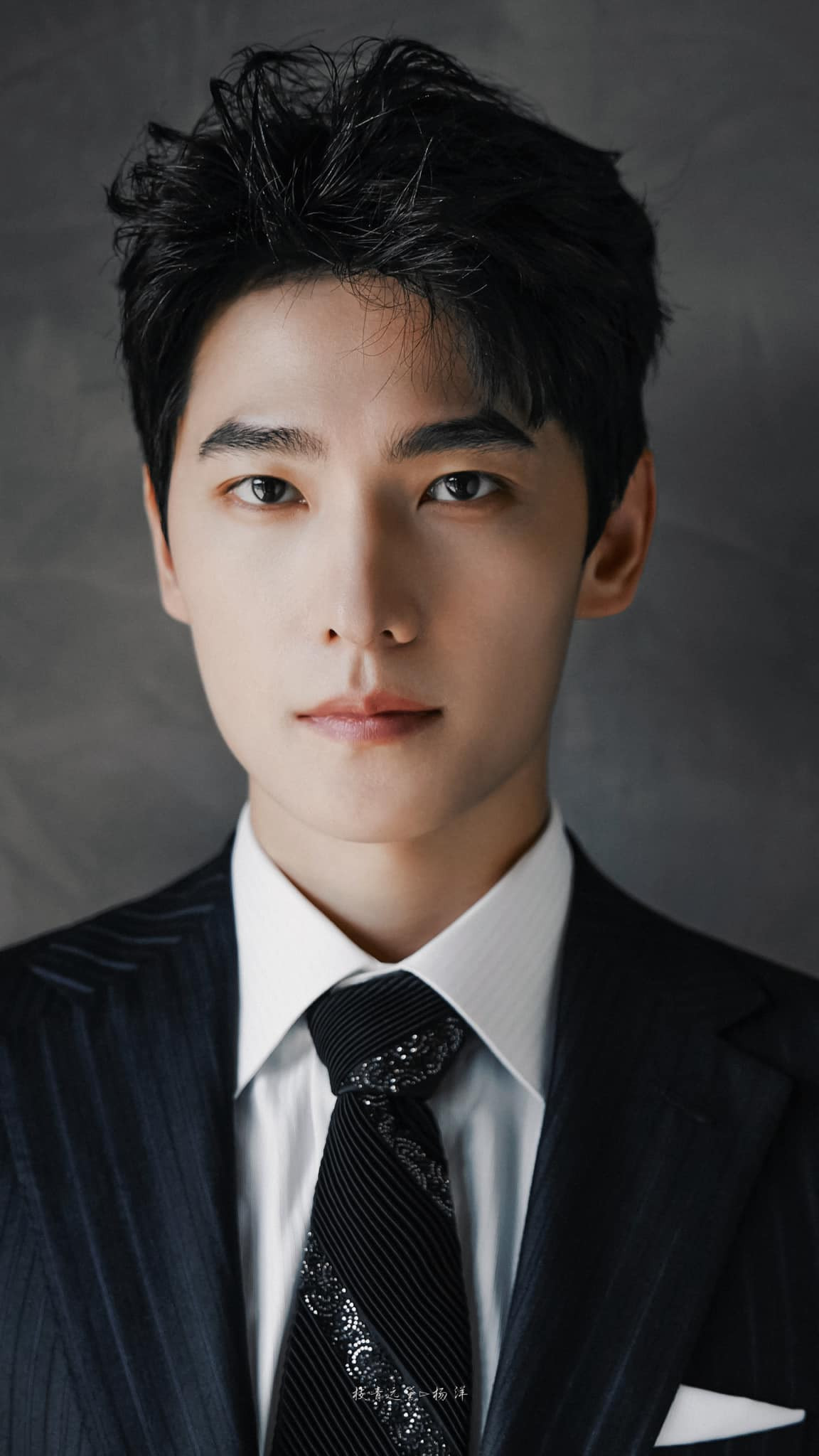 Nam diễn viên đang đứng trước giai đoạn khó khăn nhất trong sự nghiệp. Nam diễn viên đang đứng trước giai đoạn khó khăn nhất trong sự nghiệp.