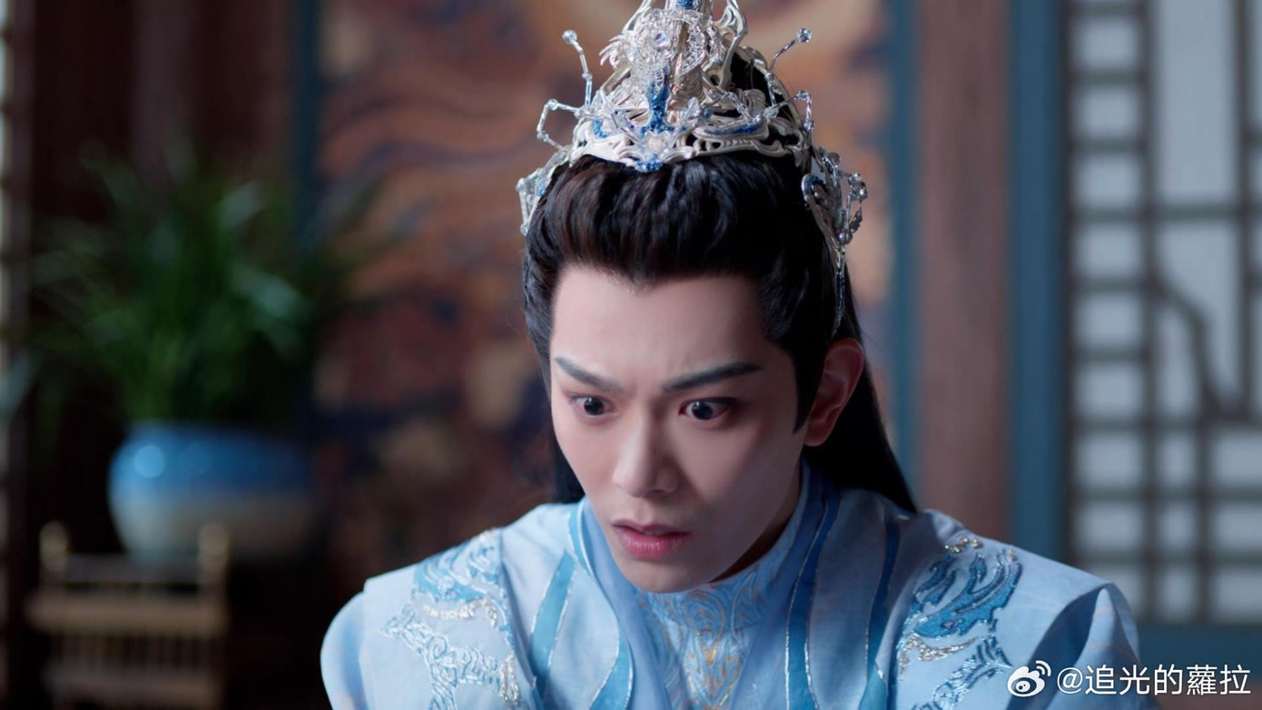 Năm nay, danh hiệu phim có đội ngũ ngoại hình kém nhất đang thuộc về tác phẩm Bảy kiếp may mắn do Đinh Vũ Hề và Dương Siêu Việt đóng chính. Trong tác phẩm này, nam chính Đinh Vũ Hề bị đánh giá là có ngoại hình kém, không hợp với hình ảnh chiến thần, diễn xuất gồng, đơ cứng. Bên cạnh đó, dàn diễn viên trong phim bị đánh giá thiếu khí chất thần tiên vì ngoại hình kém sắc.