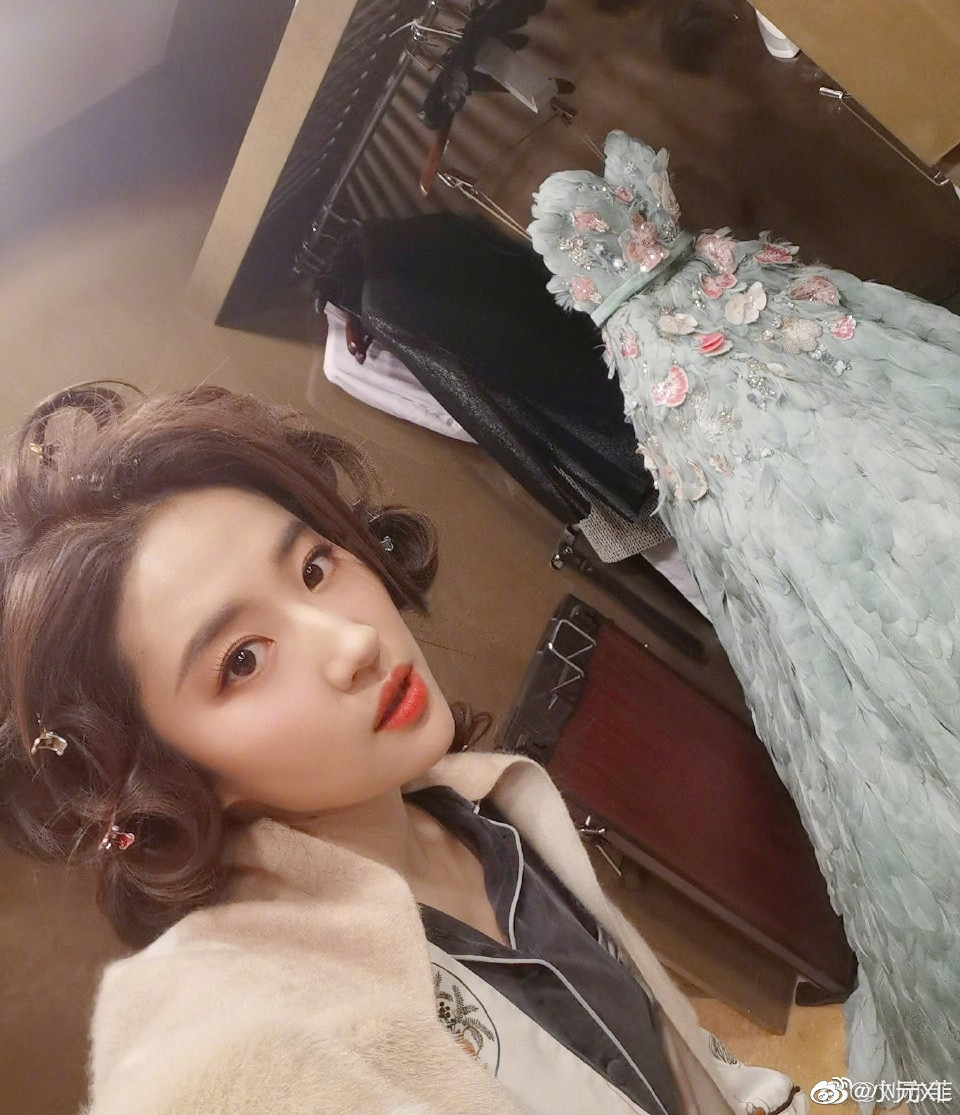 Hiện tại, Lưu Diệc Phi đang trong giai đoạn nghỉ ngơi, chờ đợi dự án mới. Nữ diễn viên được cho là tiếp tục đóng phim truyền hình, củng cố địa vị. Bên cạnh đó, mới đây, người đẹp còn được hãng trang sức xa xỉ phẩm Bvlgari ký hợp đồng quảng cáo với danh phận đại diện toàn cầu. Hiện tại, Lưu Diệc Phi đang trong giai đoạn nghỉ ngơi, chờ đợi dự án mới. Nữ diễn viên được cho là tiếp tục đóng phim truyền hình, củng cố địa vị. Bên cạnh đó, mới đây, người đẹp còn được hãng trang sức xa xỉ phẩm Bvlgari ký hợp đồng quảng cáo với danh phận đại diện toàn cầu.