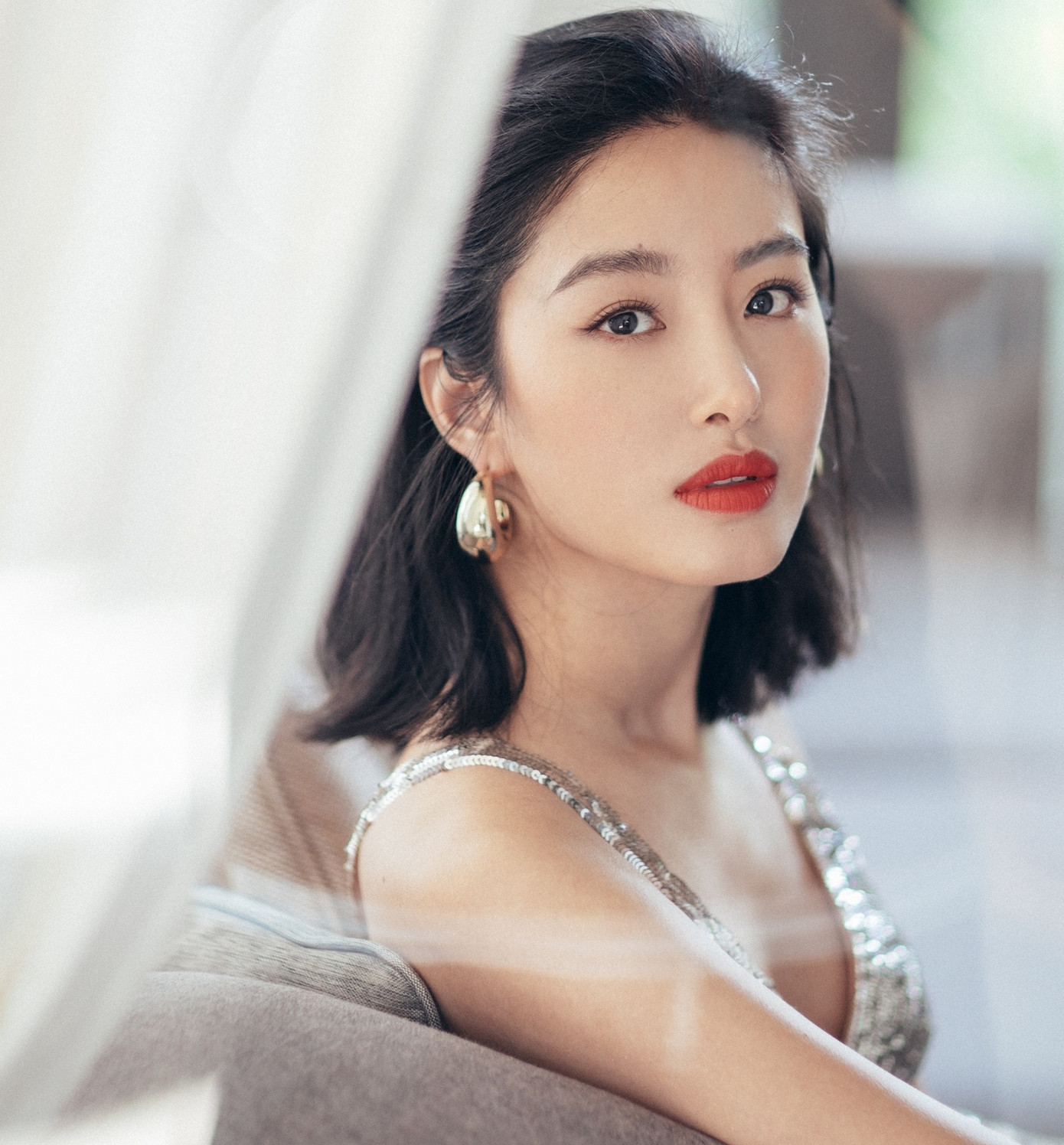 Dương Thái Ngọc bên người tình tỷ phú hơn 30 tuổi.