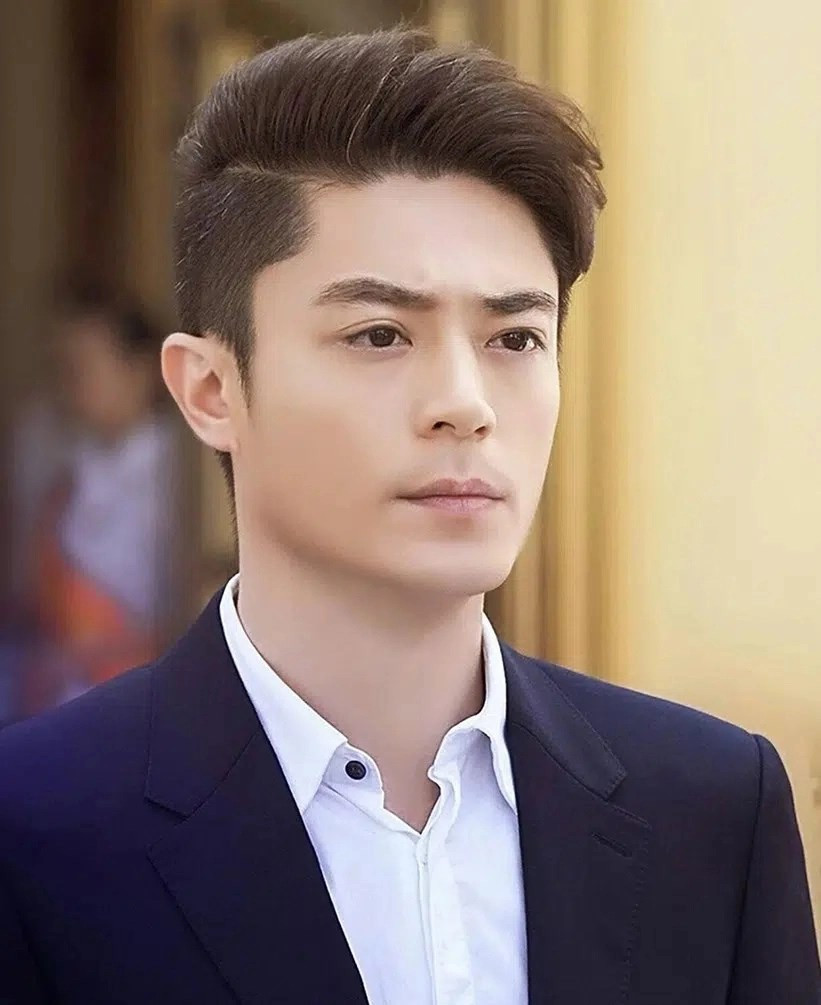 Hoắc Kiến Hoa và Lưu Diệc Phi lần đầu đóng chung. Hoắc Kiến Hoa và Lưu Diệc Phi lần đầu đóng chung.