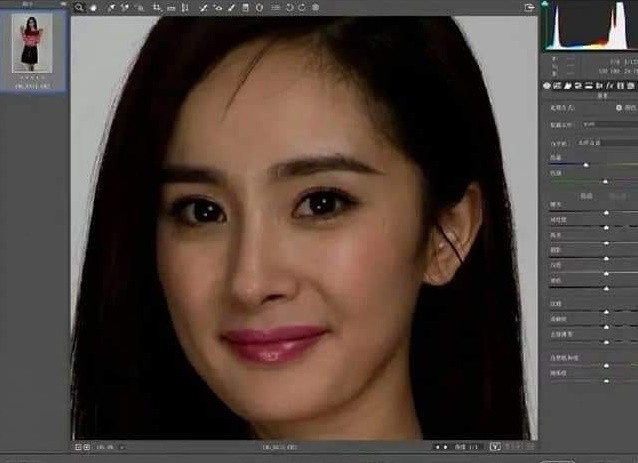 Phạm Băng Băng, Dương Mịch, Angelababy, Trương Dư Hi được khen ngợi ảnh thô cũng đẹp nổi bật. Phạm Băng Băng, Dương Mịch, Angelababy, Trương Dư Hi được khen ngợi ảnh thô cũng đẹp nổi bật.