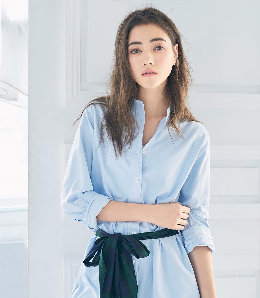 Na Nhiên Naran được chú ý từ năm 2016 khi trở thành nữ chính trong MV Bong bóng tỏ tình của Châu Kiệt Luân. Song, người đẹp vẫn chỉ tập trung với công việc làm người mẫu và được nhiều thương hiệu săn đón. Người đẹp từng hẹn hò Phòng Tổ Danh, con trai Thành Long. Na Nhiên Naran được chú ý từ năm 2016 khi trở thành nữ chính trong MV Bong bóng tỏ tình của Châu Kiệt Luân. Song, người đẹp vẫn chỉ tập trung với công việc làm người mẫu và được nhiều thương hiệu săn đón. Người đẹp từng hẹn hò Phòng Tổ Danh, con trai Thành Long.