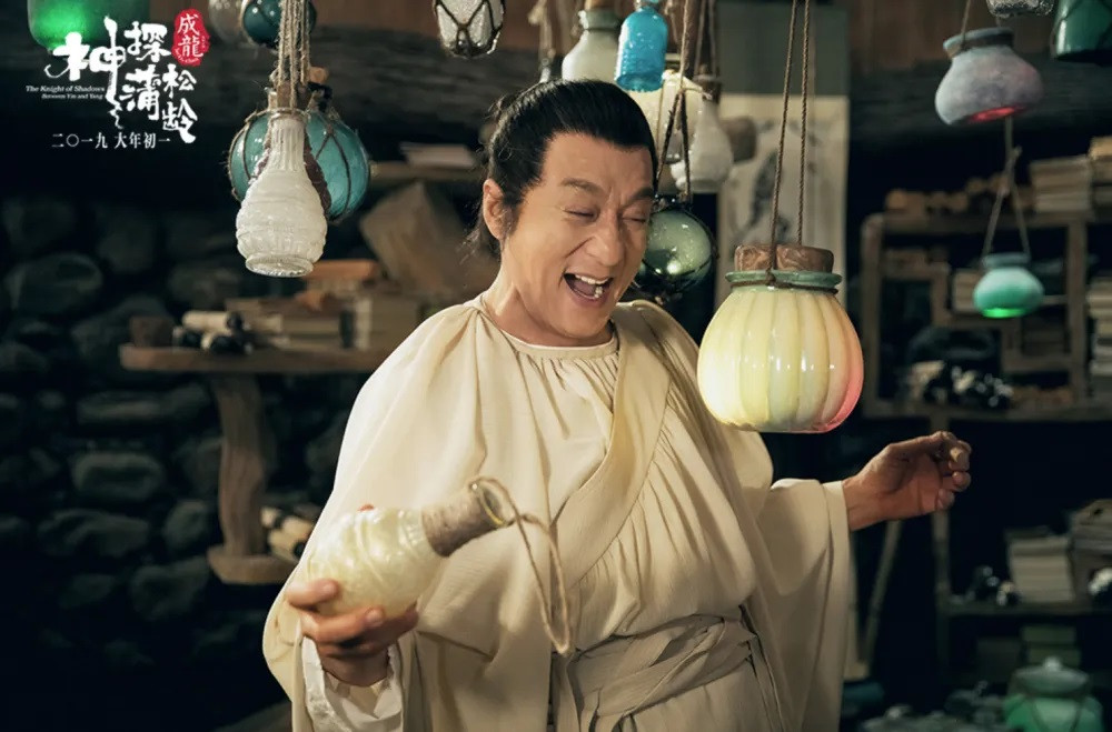 6 tác phẩm gần nhất của Thành Long đều thất bại, doanh thu thua lỗ khiến ngôi sao võ thuật lâm vào tình cảnh khó khăn.