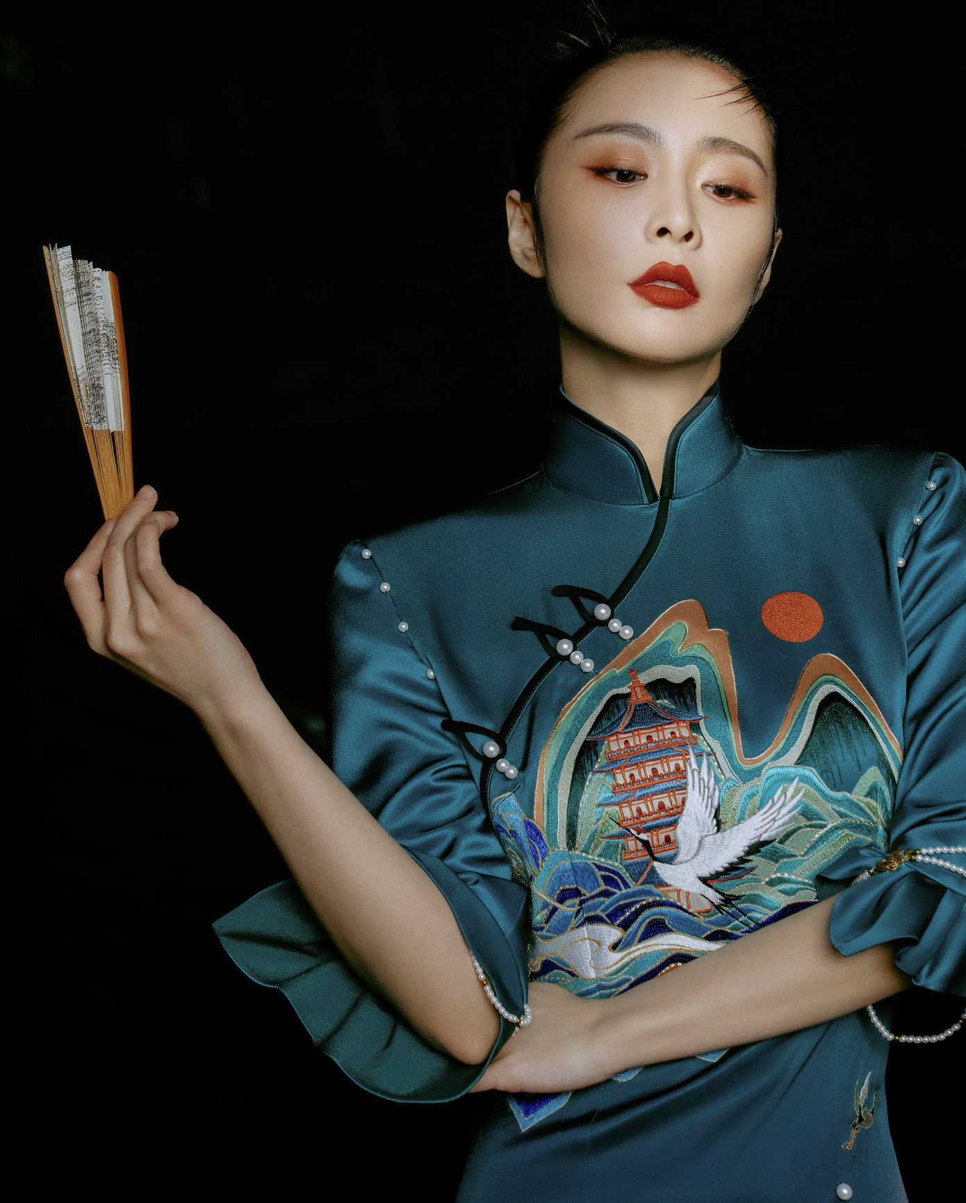 Cao Diệp chấm dứt chuỗi ngày vô danh nhờ vai diễn xuất sắc trong Cuồng phong. Cao Diệp chấm dứt chuỗi ngày vô danh nhờ vai diễn xuất sắc trong Cuồng phong.