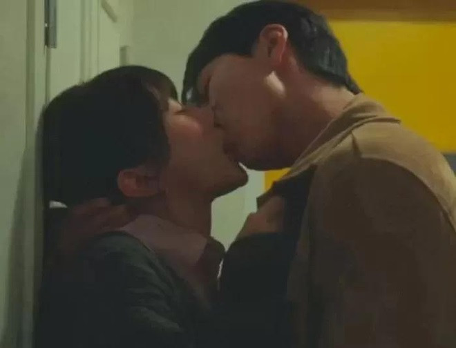 "Nữ thần xu hướng" Hàn Quốc một thời - Hani táo bạo trong bộ phim mới.