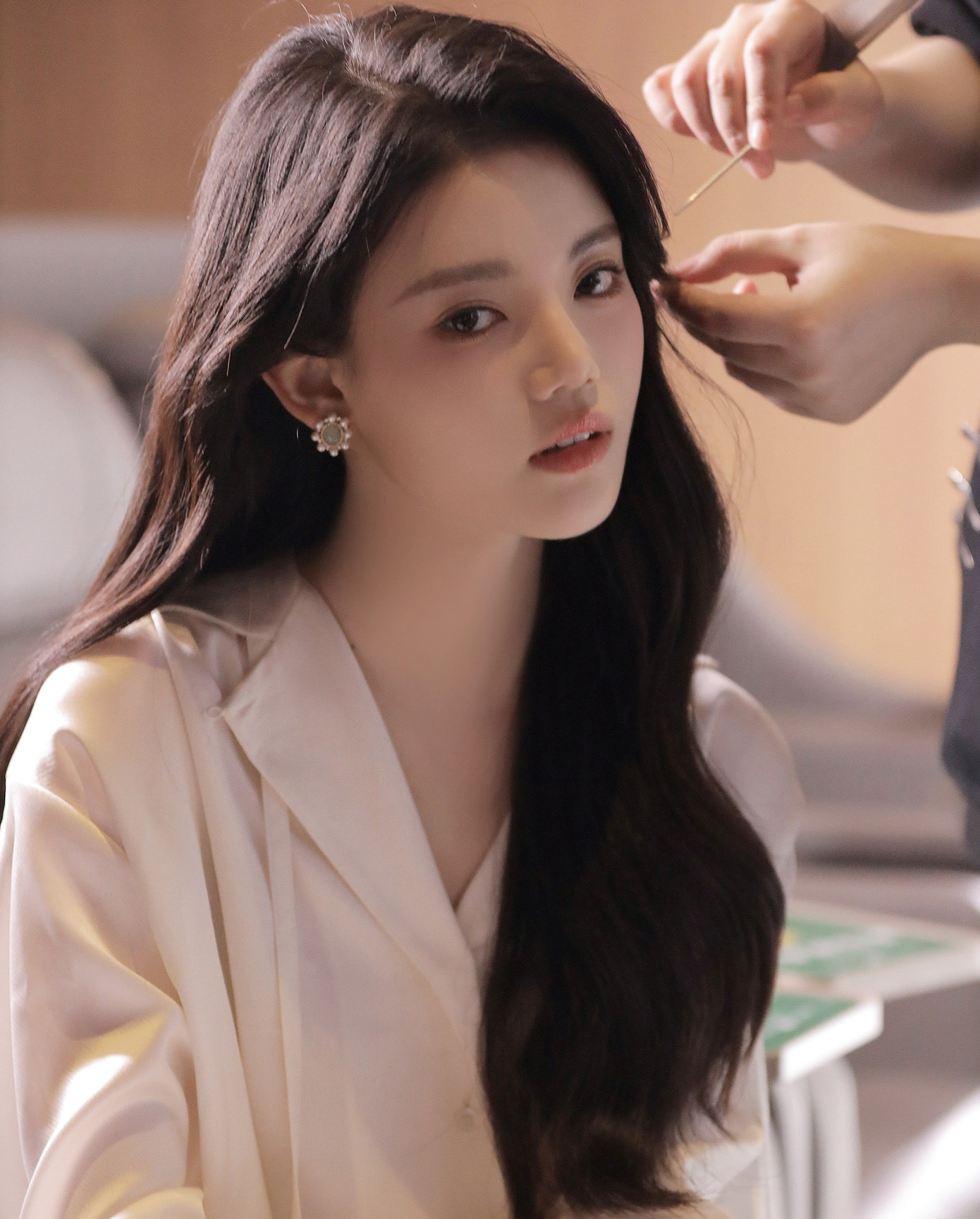 Trước khi góp mặt trong Trường nguyệt tẫn minh, Tôn Trân Ny chủ yếu hoạt động âm nhạc, cô tham gia một số dự án phim âm nhạc cùng các thành viên nhóm SNH48 nhưng không gây nhiều ấn tượng. Với việc tạo dấu ấn tượng Trường nguyệt tẫn minh, Tôn Trân Ny được kỳ vọng phát triển tốt trong mảng phim ảnh, trở thành tiểu hoa 10X tài sắc mới của giới giải trí Hoa ngữ. Trước khi góp mặt trong Trường nguyệt tẫn minh, Tôn Trân Ny chủ yếu hoạt động âm nhạc, cô tham gia một số dự án phim âm nhạc cùng các thành viên nhóm SNH48 nhưng không gây nhiều ấn tượng. Với việc tạo dấu ấn tượng Trường nguyệt tẫn minh, Tôn Trân Ny được kỳ vọng phát triển tốt trong mảng phim ảnh, trở thành tiểu hoa 10X tài sắc mới của giới giải trí Hoa ngữ.