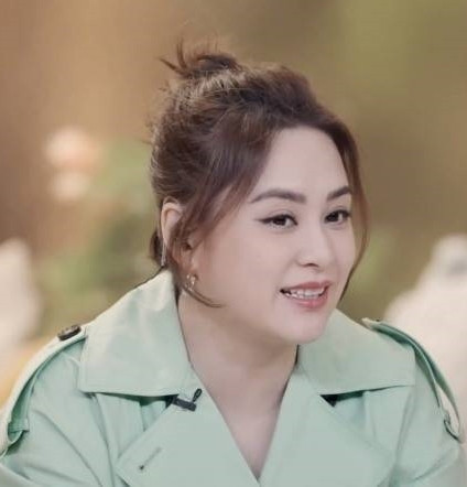 Tình trạng sức khỏe đáng lo ngại của Chung Hân Đồng. Tình trạng sức khỏe đáng lo ngại của Chung Hân Đồng.