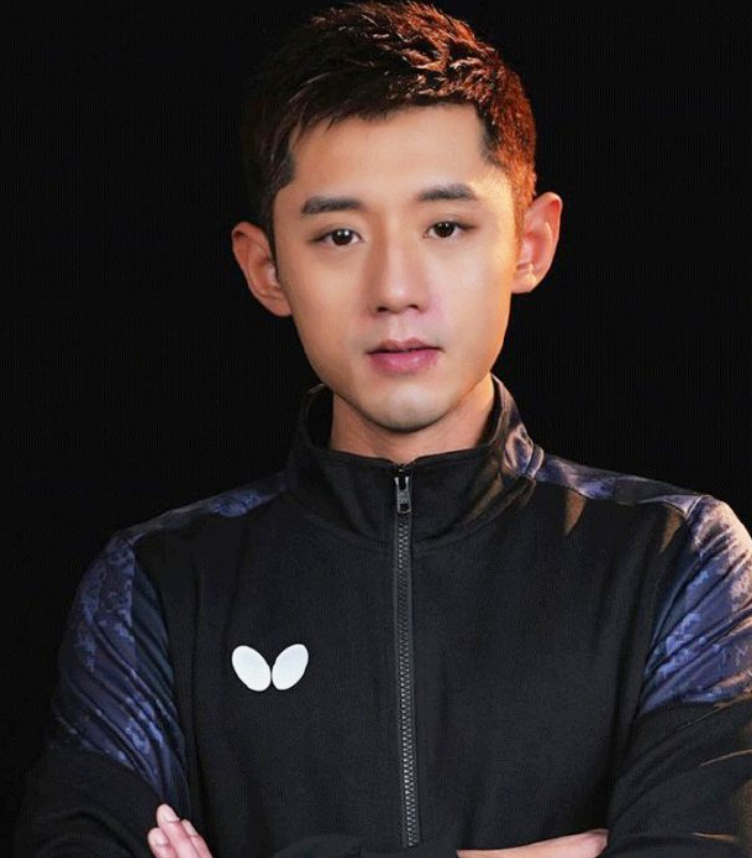 Cảnh Điềm bị bạn trai cũ dùng video nhạy cảm gán nợ.