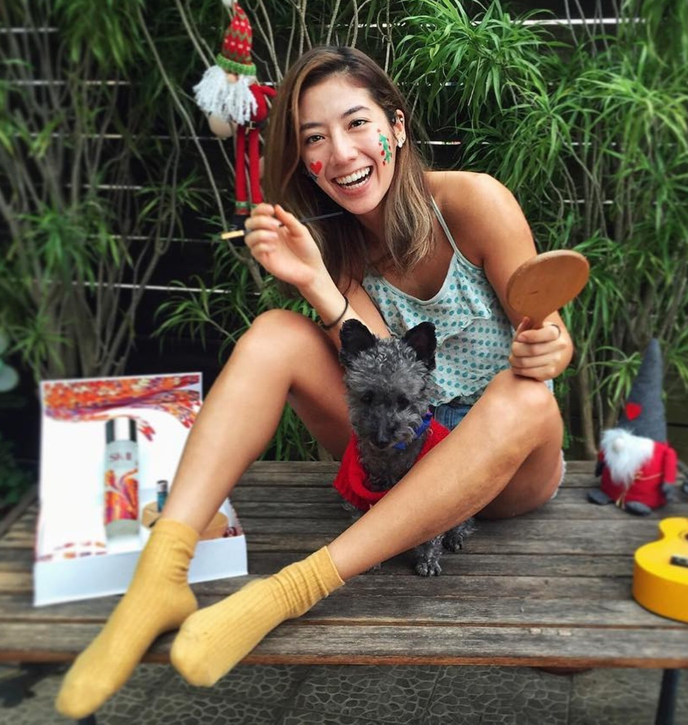 Tuy nhiên, ngôi sao nữ không che giấu những vết sẹo của mình mà thoải mái mặc bikini. Cô còn sử dụng hình xăm lửa để kể câu chuyện về quá trình phục hồi, tái sinh bản thân. Sự hoạt bát và tính cách vui vẻ trở thành sức hút của Rima. Cô được mệnh danh là &quot;nữ thần truyền tải năng lượng tích cực&quot; tại Đài Loan.