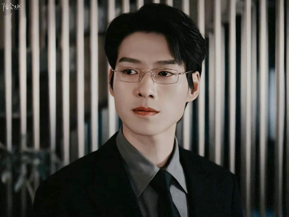 Ngụy Đại Huân lấn át Dương Dương về diễn xuất. Ngụy Đại Huân lấn át Dương Dương về diễn xuất.