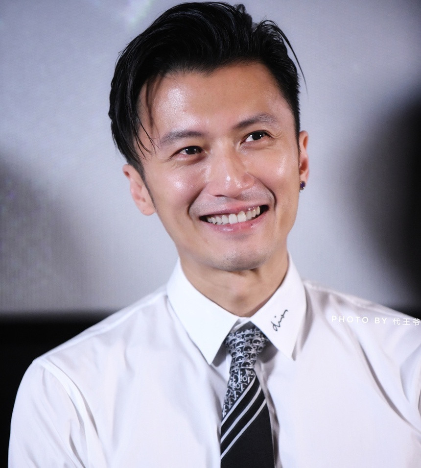 Lần cuối Tạ Đình Phong nhắc tới Vương Phi là tháng 6/2022. Sau đó, hai nghệ sĩ không được bắt gặp đi cùng nhau. Lần cuối Tạ Đình Phong nhắc tới Vương Phi là tháng 6/2022. Sau đó, hai nghệ sĩ không được bắt gặp đi cùng nhau.